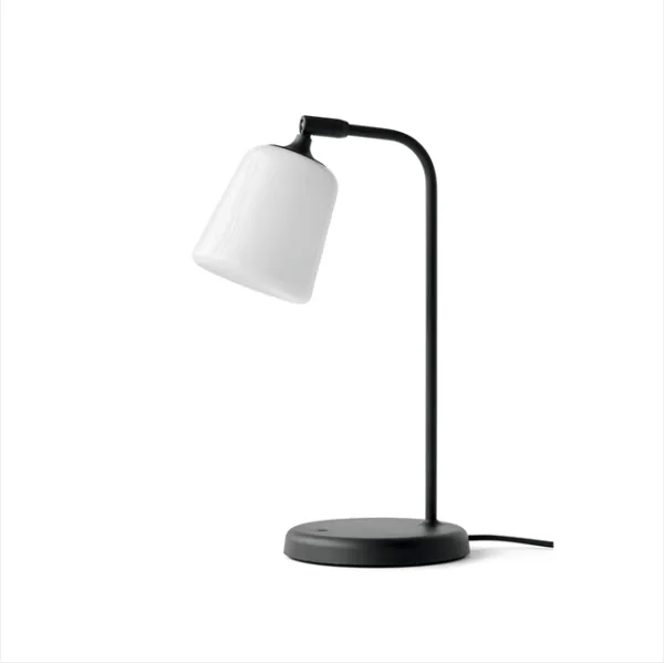New Works Material Bordslampa Vit/Opal